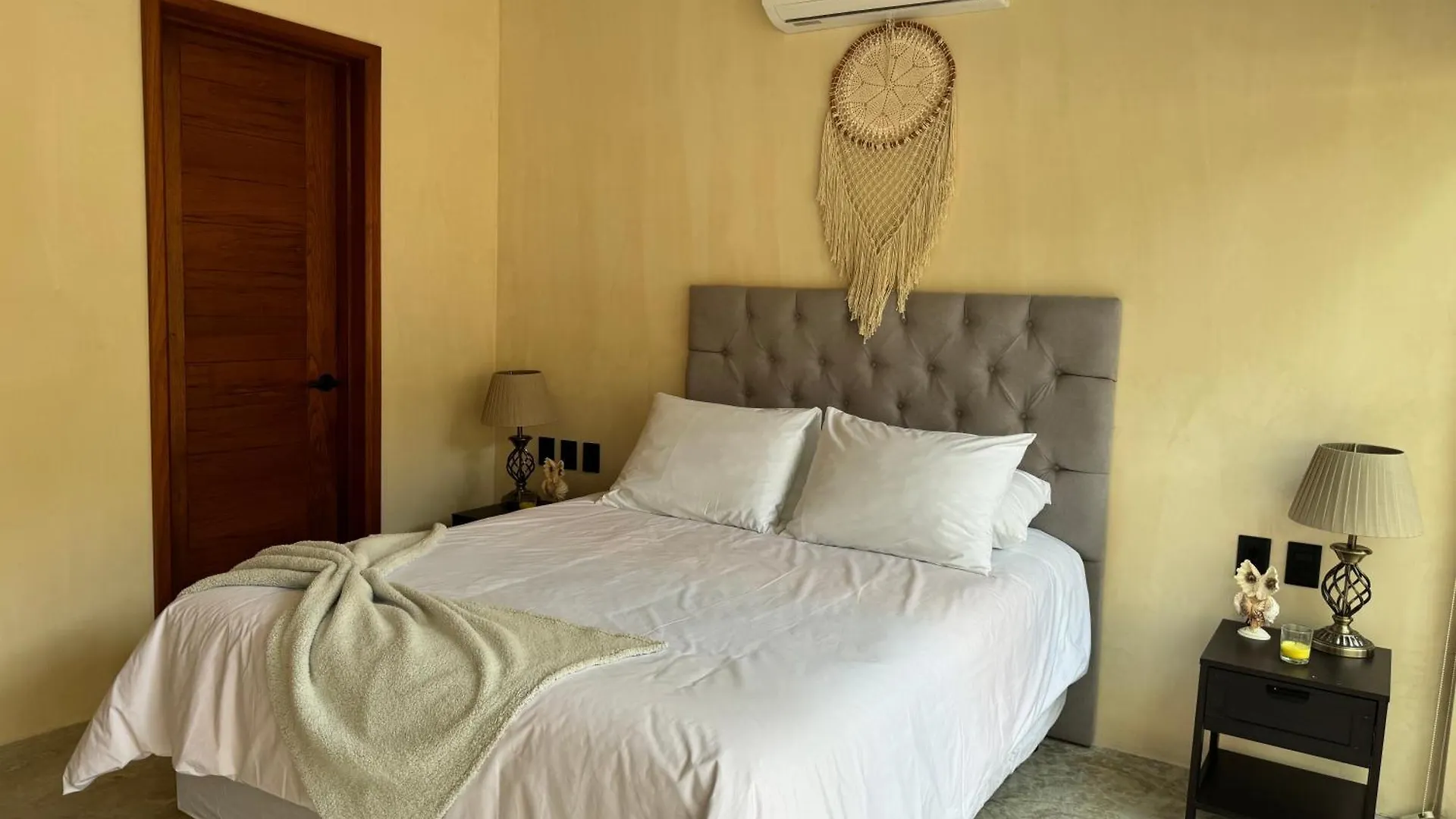 Ξενοδοχείο με διαμερίσματα Condominio Talulah Living Τουλούμ