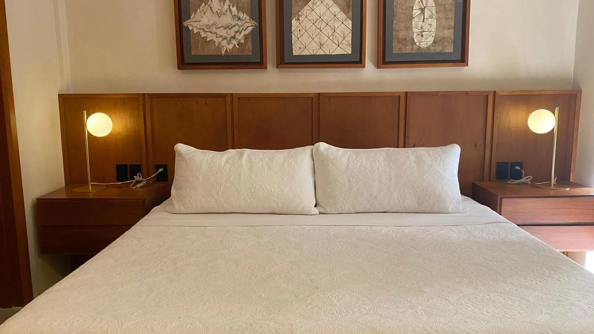 Ξενοδοχείο με διαμερίσματα Condominio Talulah Living Τουλούμ